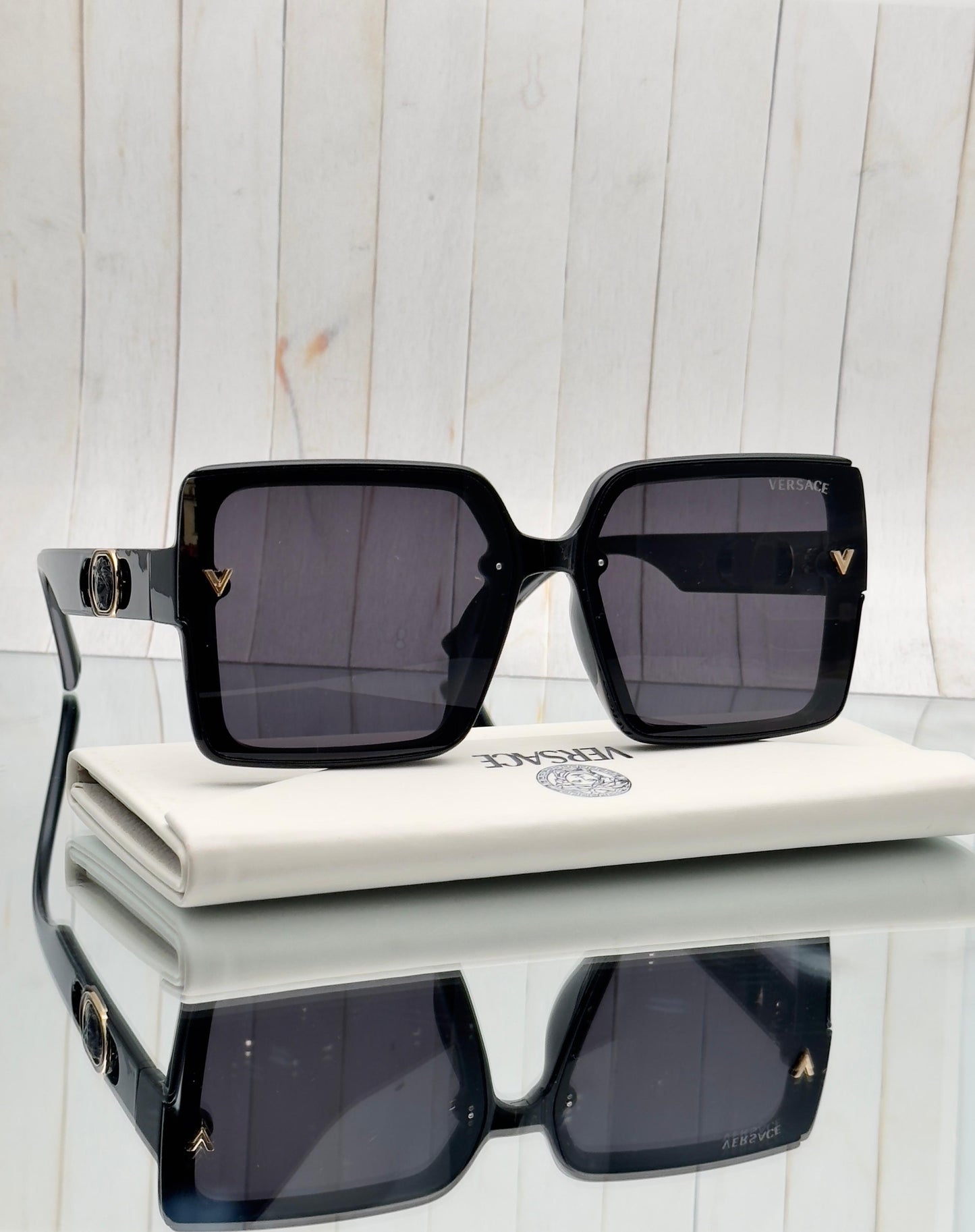 Gafas de mujer Versace Carey -¡Descubre las Gafas de Sol Perfectas para ti!